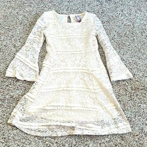 Xhilaration XS 4/5 off white lace bell sleeve dress